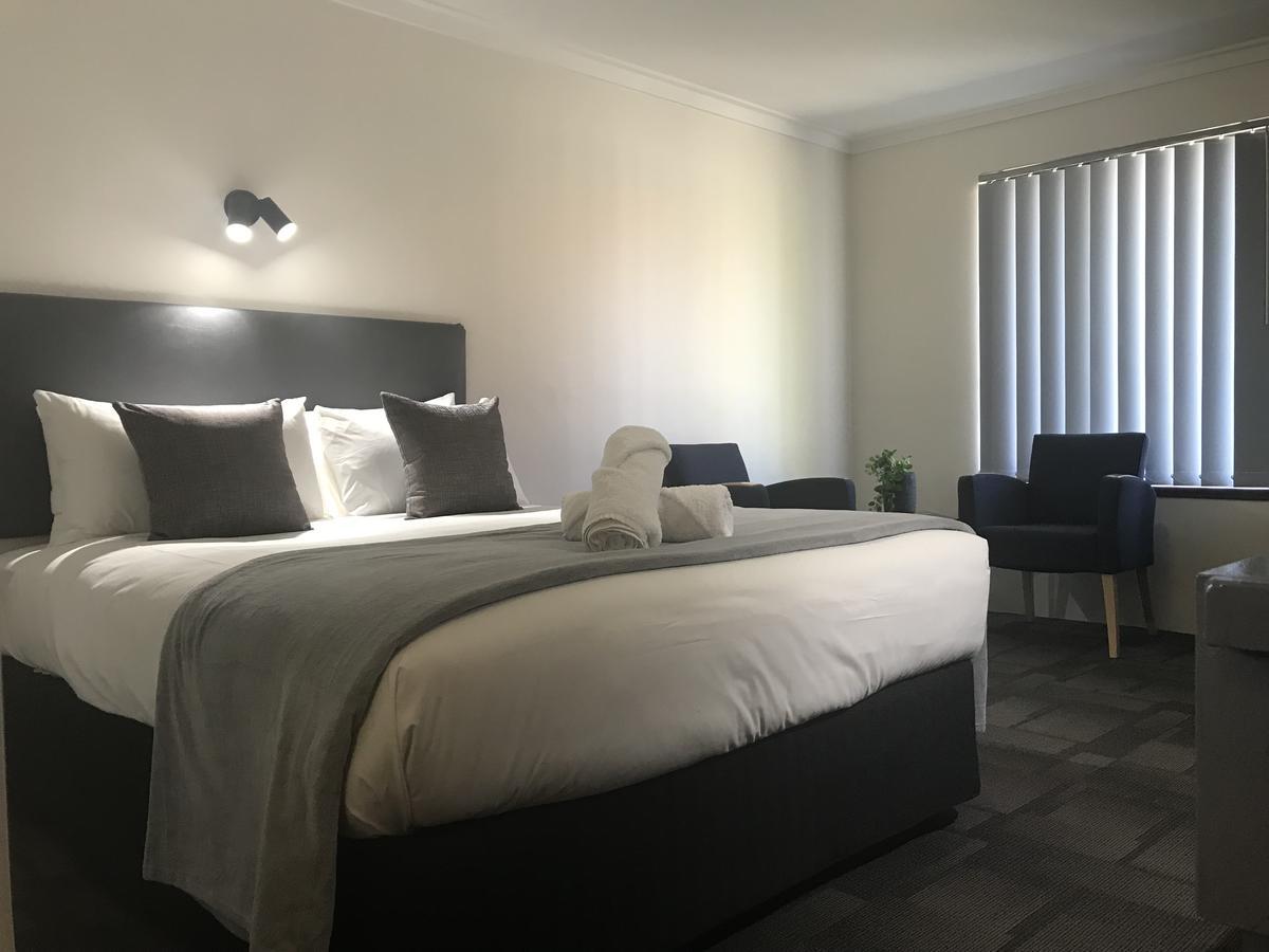 Hotel Clipper Рокінґгем Екстер'єр фото