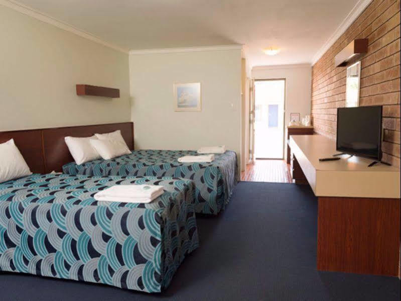 Hotel Clipper Рокінґгем Екстер'єр фото